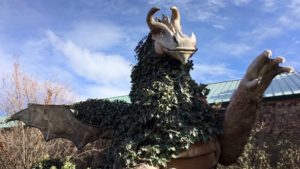 Topiary-Dragon-Botanic-Garden-The-Sugar-Team